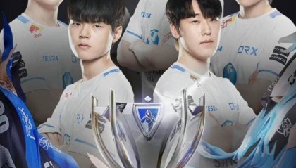 S15战报：DK上单Kingen状态神勇，但仍难阻队伍失利。